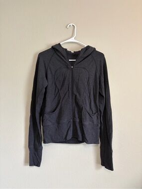 LULULEMON Heather gray Scuba hoodie full zip size 8 super soft jacket
